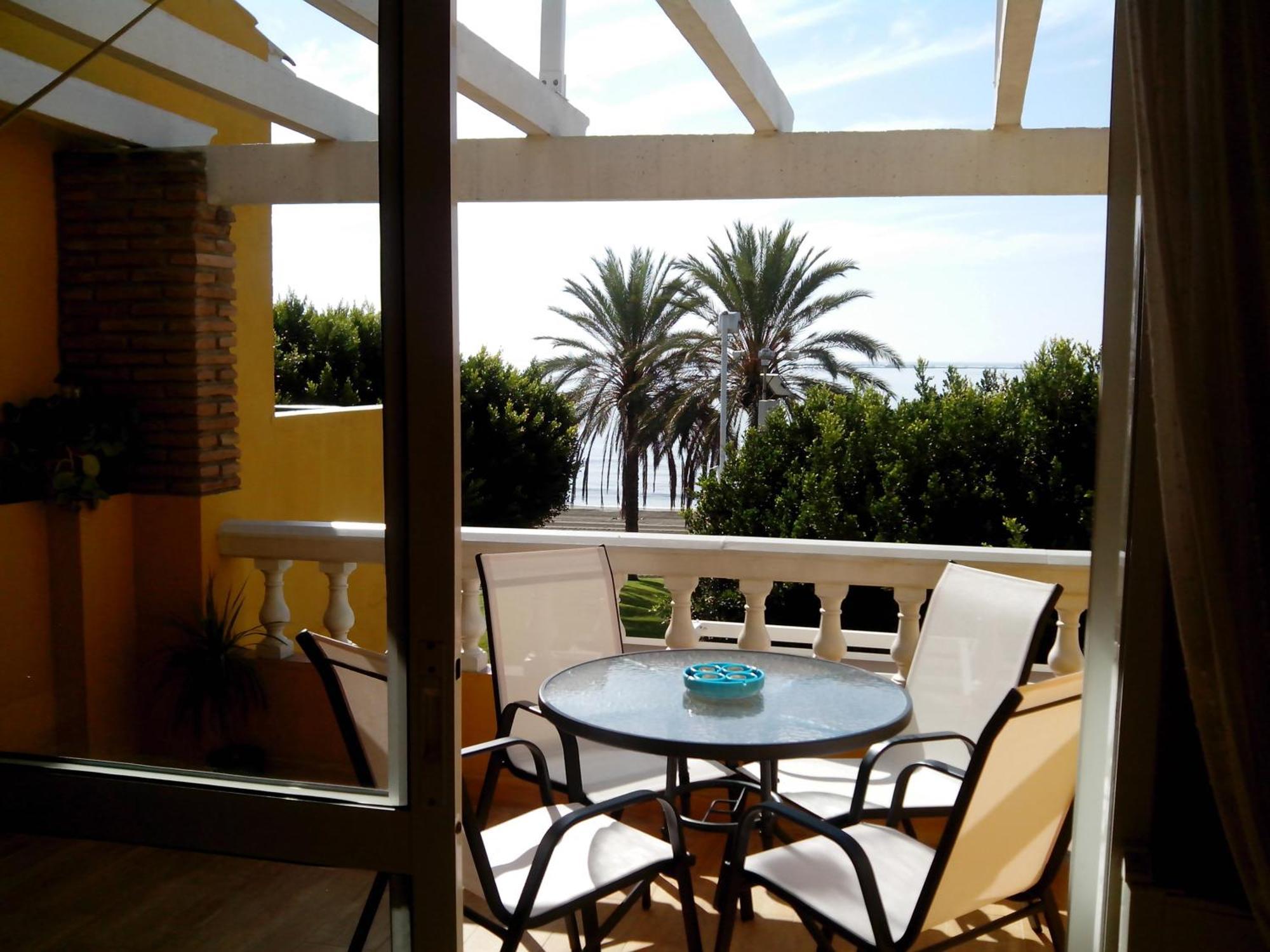 Aunt Antonia Beach House Malaga Zewnętrze zdjęcie