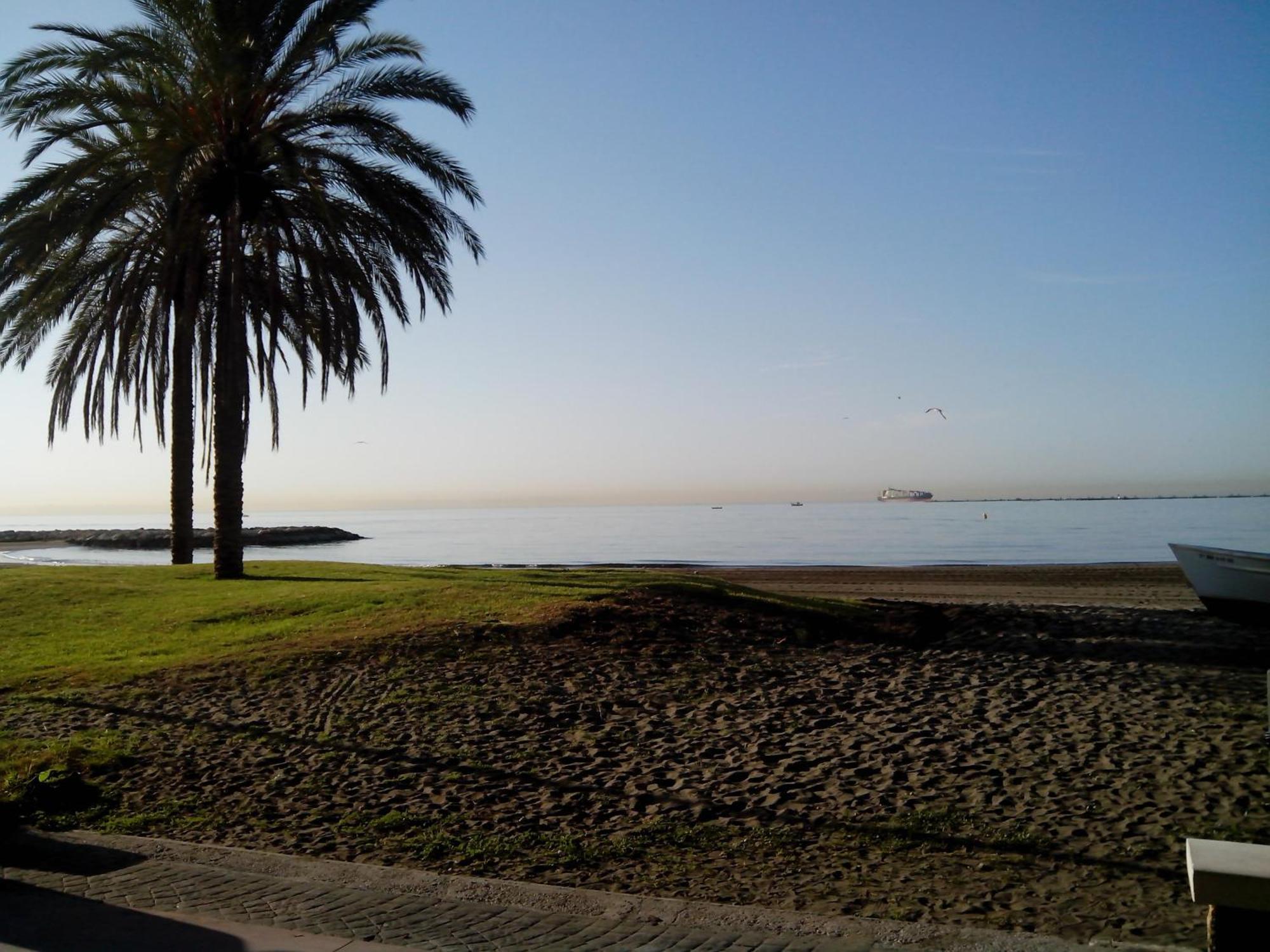 Aunt Antonia Beach House Malaga Zewnętrze zdjęcie