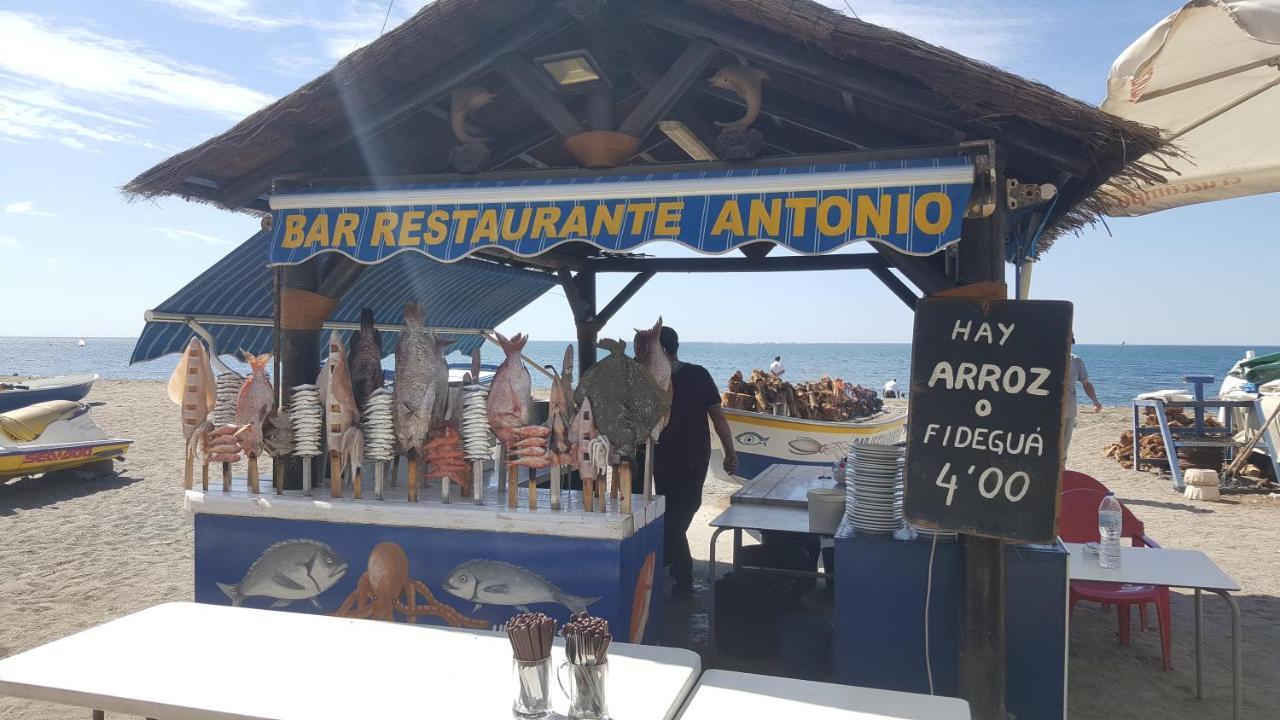 Aunt Antonia Beach House Malaga Zewnętrze zdjęcie